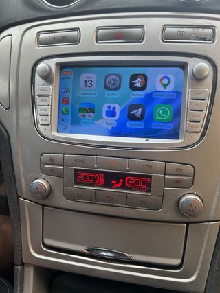 Radio GPS con CarPlay y Android Auto