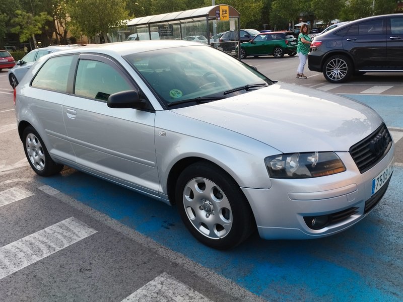 Audi A3 2004 - foto 1