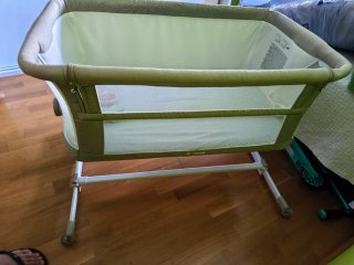 Minicuna Jane con sábanas y colcha