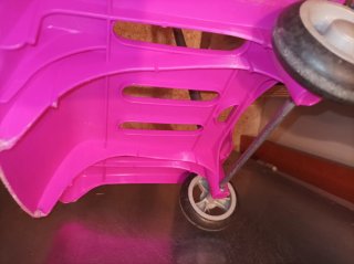 Carrito de transporte rosa y gris