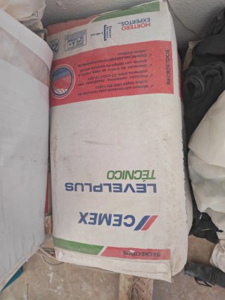 Saco Mortero Autonivelante Cemex Levelplus (10un)