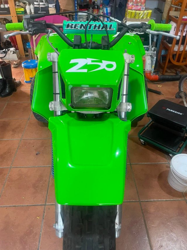 Kawasaki Tecate 250cc 85'