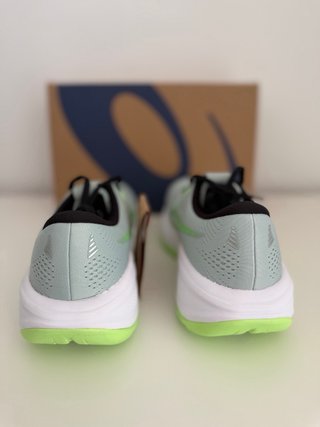 Asics Gel-Cumulus 28 Gris/Verde