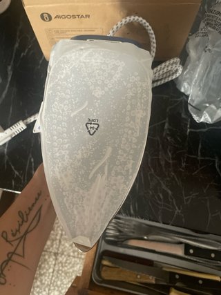 Plancha de viaje Aigostar nueva
