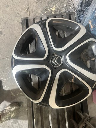 Tapacubos Citroën 16