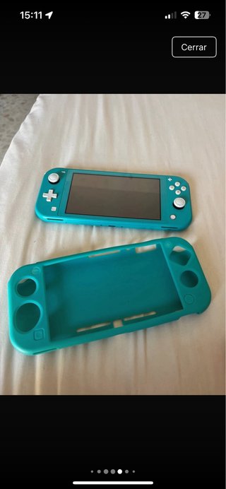 Nintendo Switch Lite + Tomodachi Life
