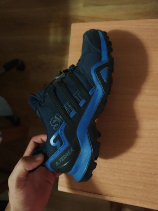 Botas Adidas Gore-Tex Talla 41 1/3 color azul
