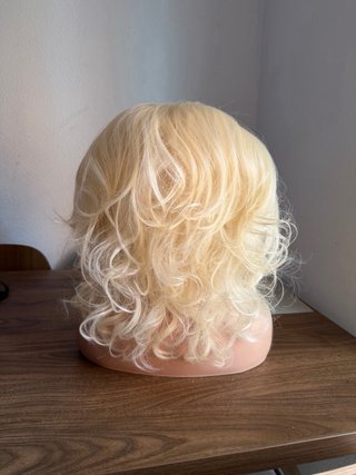 Peluca Rubia Sintética
