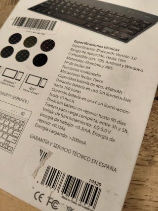 SilverHT Mini Backlit Teclado Bluetooth 64 Teclas
