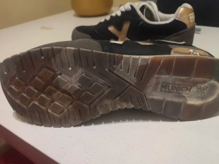 Zapatillas Munich Negras y Doradas Talla 41