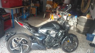 Motocicleta Zontes V 350 Negra