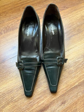 Zapatos de salón verdes talla 41