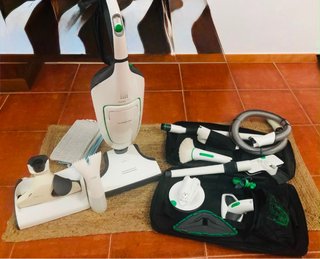 Vorwerk Kobold VK200 + EB400 con accesorios
