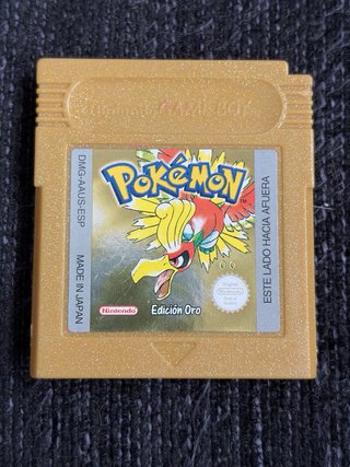 Game Boy Color Amarilla + Pokémon Oro