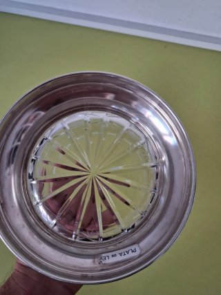 Bombonera de cristal con tapa de plata