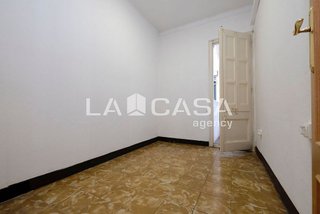 Piso en venta en Vilapicina i la Torre Llobeta en Barcelona