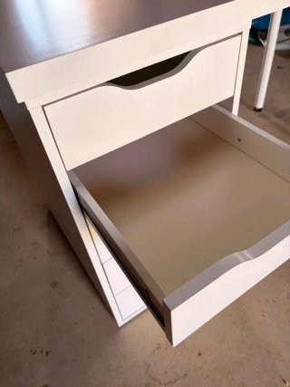 Escritorio 120x60 con cajonera
