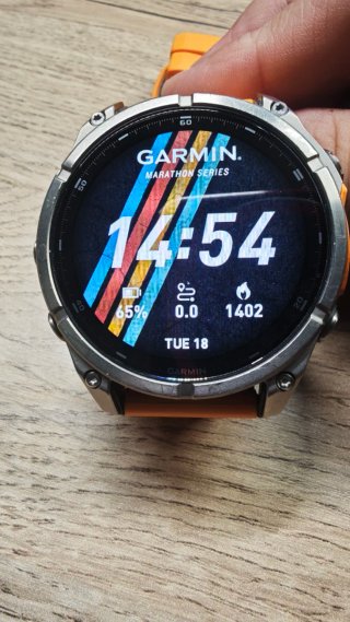 Garmin Fenix 8 Zafiro AMOLED Naranja/Plata