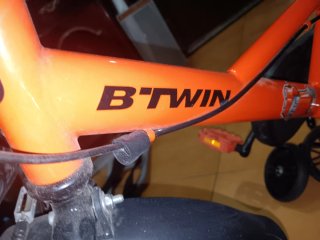Bicicleta Infantil BTWIN Robot 500 (Decthlon nueva