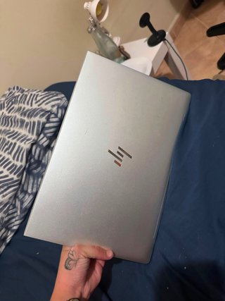 HP Elitebook 640 G9 Plata
