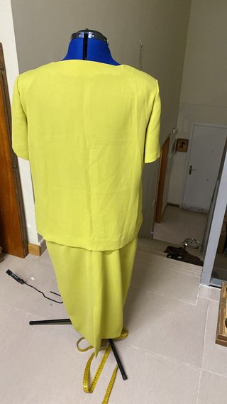 Traje de señora 3 piezas  Talla 50- Alma Ducal