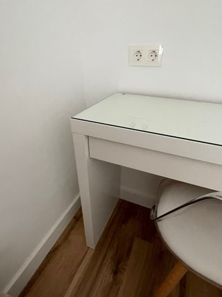 Tocador escritorio cristal blanco. NUEVO, sin usar