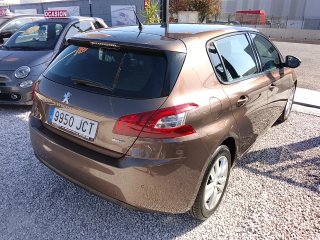 Peugeot 308 2015