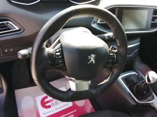 Peugeot 308 2015