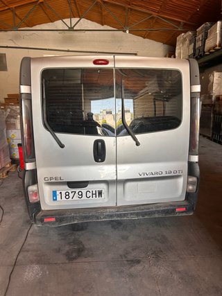 Opel Vivaro 2003