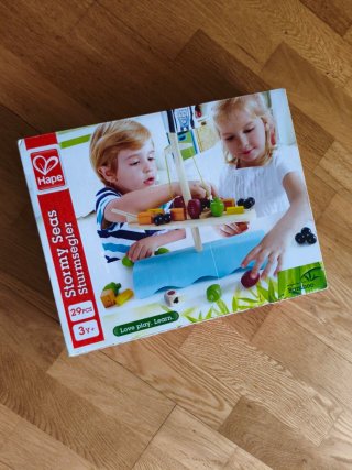 Juego de equilibrio de mesa Hape Stormy Seas