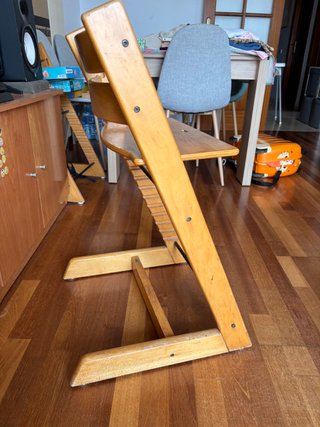 Trona Stokke de madera