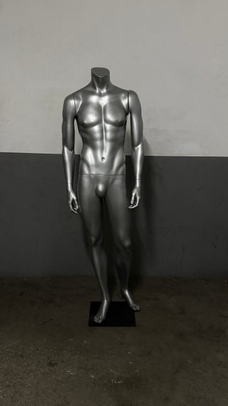 Maniquí Masculino Plataforma