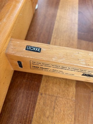 Trona Stokke de madera