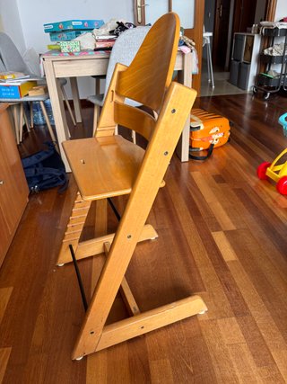 Trona Stokke de madera