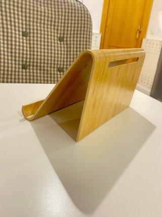 Soporte Tablet Bambú 26x15.5cm