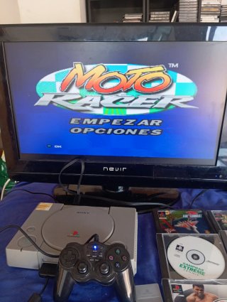 🇪🇦🇬🇧🇨🇵Lote PlayStation 1 +  Juegos