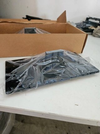 Base supporto TV/Monitor da tavolo