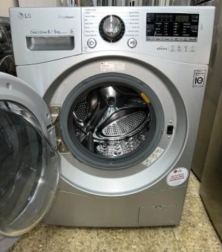 Lavadora Secadora LG Direct Drive 8/5kg