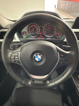 BMW 330  eDrive 2017