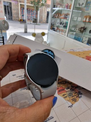 Samsung Galaxy Watch6 44mm Plata