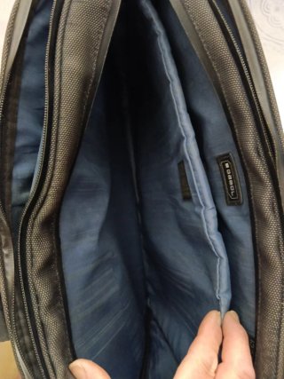 Bolso Maletín Negro y Marrón