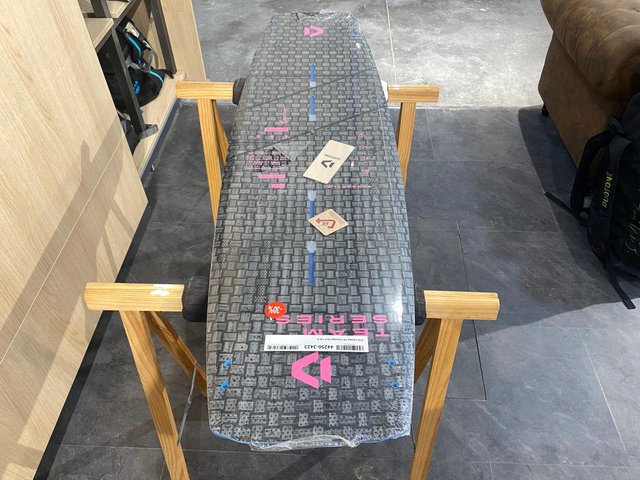 DUOTONE TS Freestyle SLS 136/40 2025