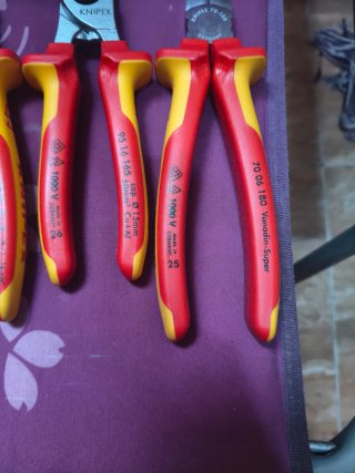 Alicates Knipex Aislados 1000V