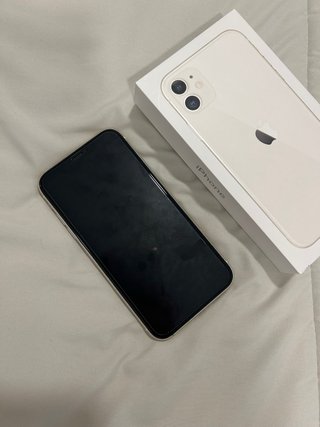 iPhone 11 Blanco/Plateado