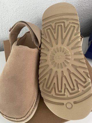 Zuecos UGG Beige