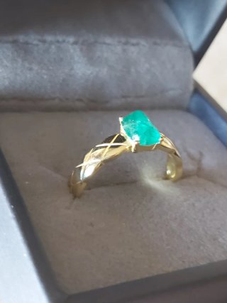 Anillo Esmeralda Natural GRC