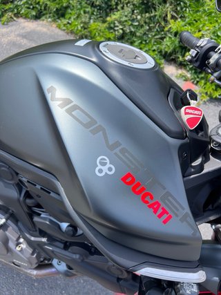 Ducati Monster Naked