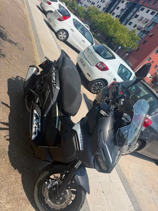 Keeway 2024 Scooter Negra