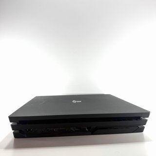 PlayStation 4 Pro 1TB FIFA 19 Bundle 13.5 con cavi