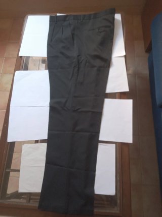 Pantalones GRIS Y NEGRO VERANO TALLA 46/ 48 TERGAL